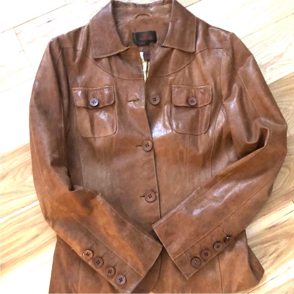 Danier Canada - distressed Italian leather jacket - Picture 7 of 9